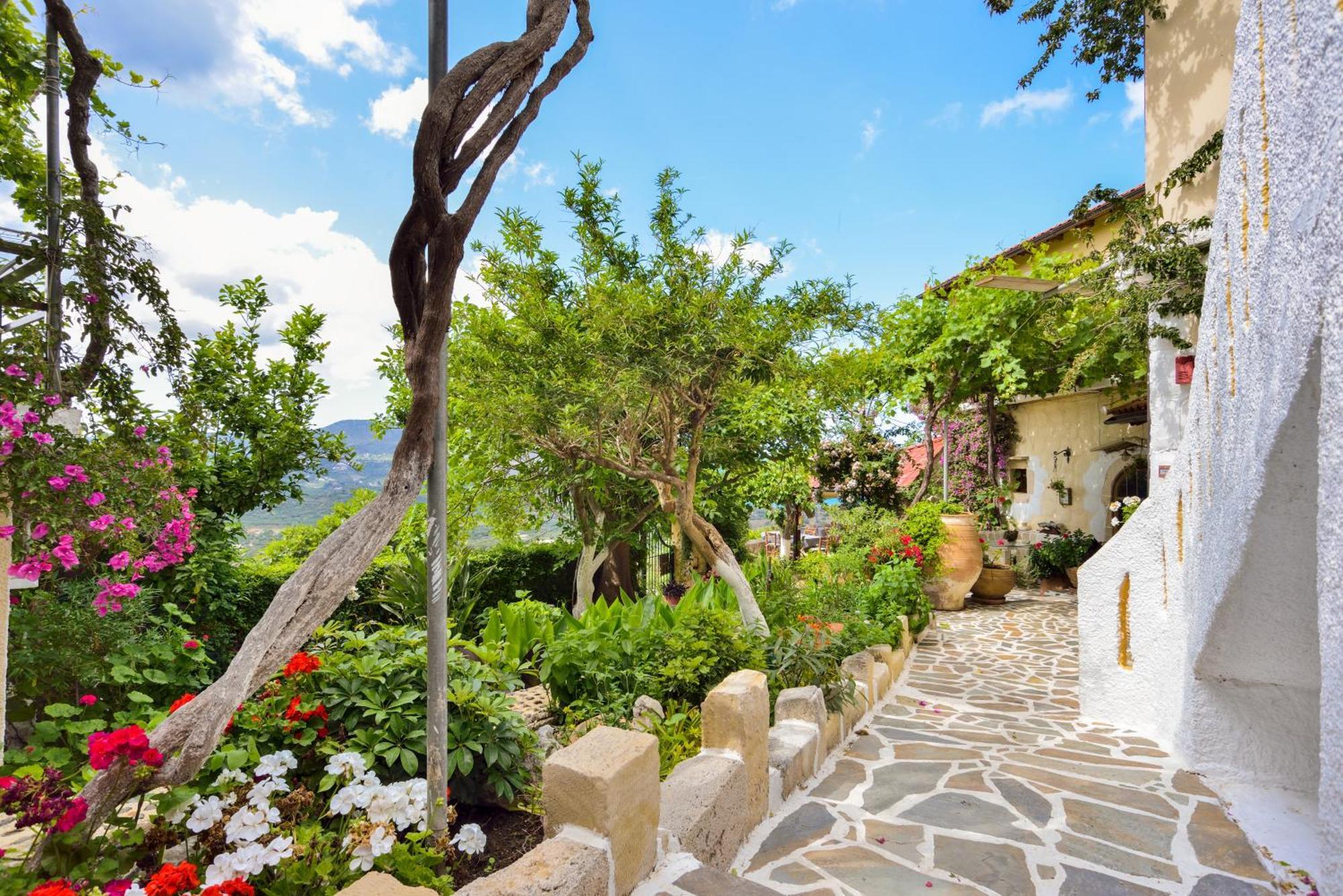Villa Kapasa Mathés Exterior photo